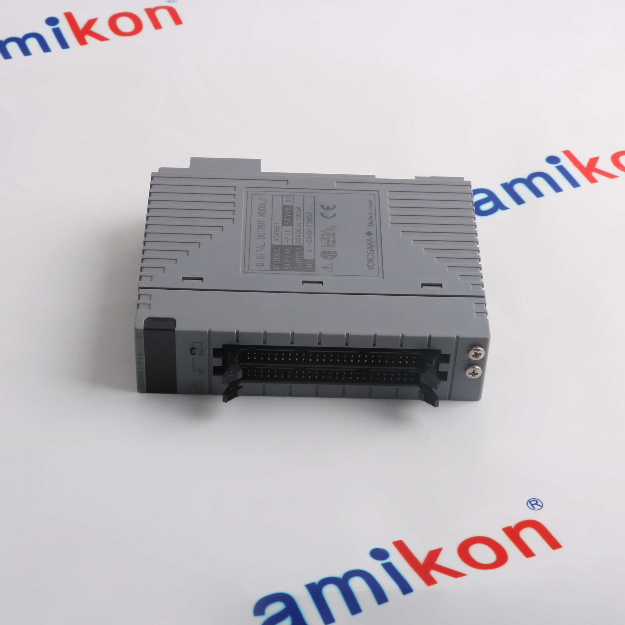 ADV561-P11